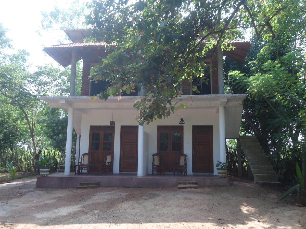 King'S Elephant Cabanas & Restaurant Tangalle Exteriör bild